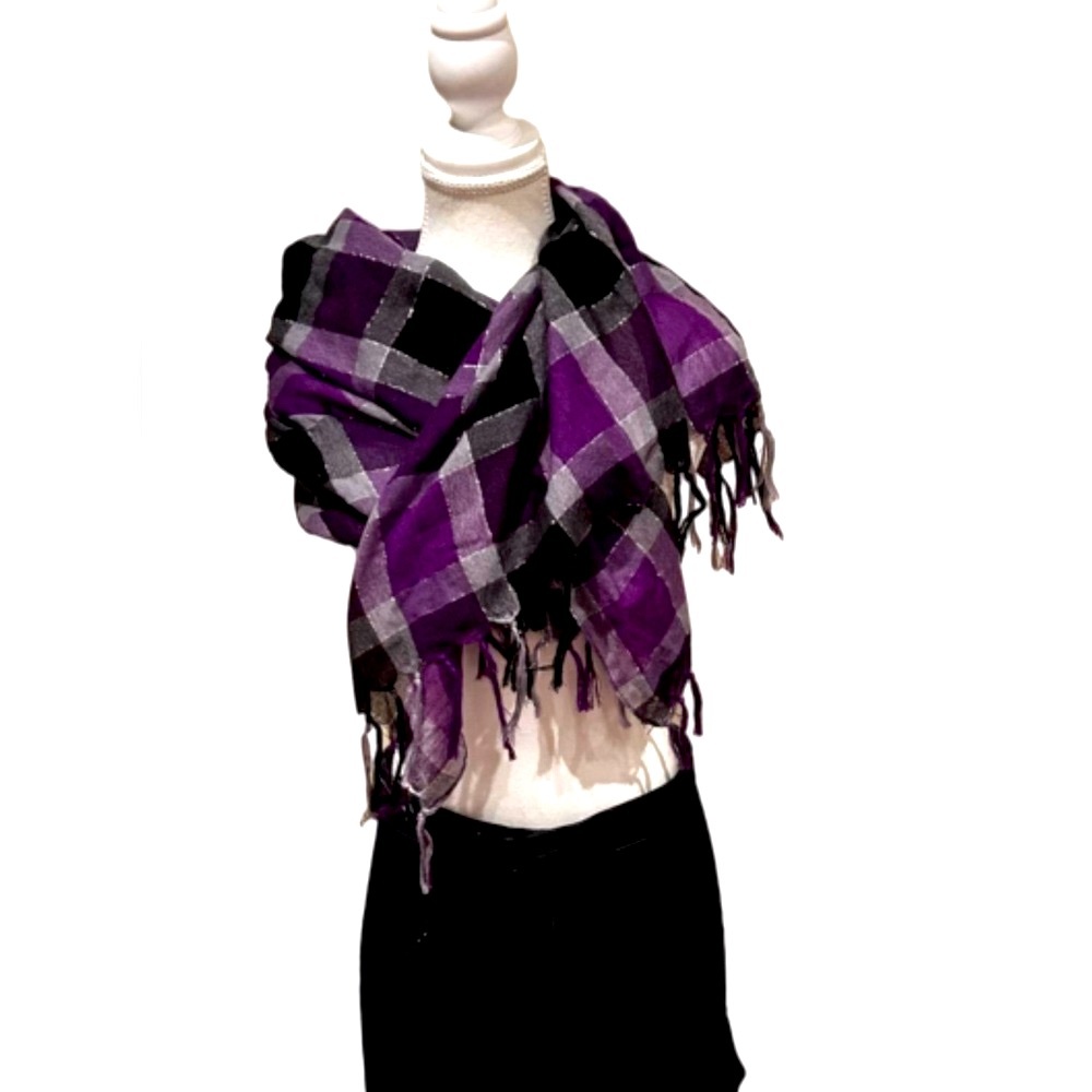 NWOT Summer/Spring purple plaid with silver thread scarf Women